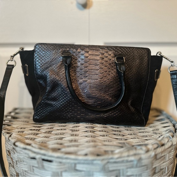 COACH BLAKE Carryall Exotic Python Embossed Black Purse/Shoulder Bag - Picture 5 of 11
